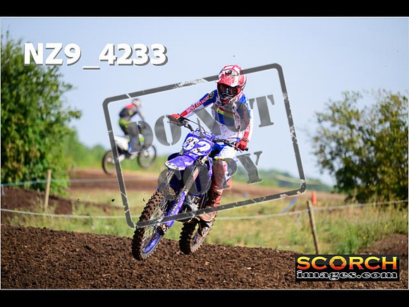 Experts-122