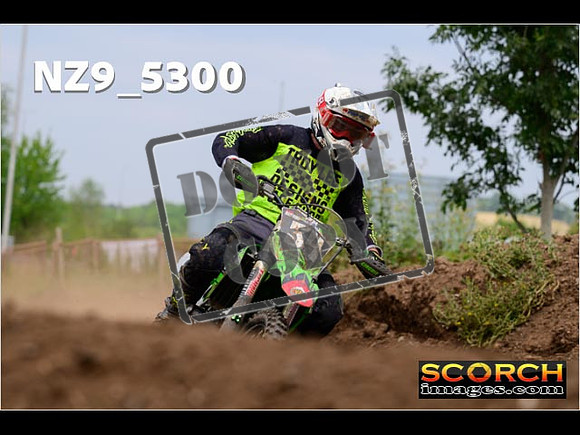 Experts-357