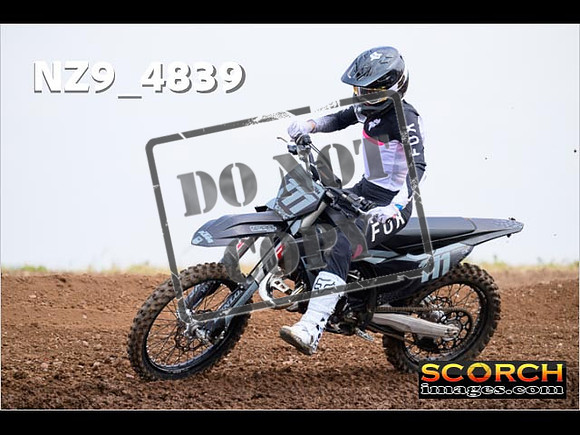 IntersBlue-187