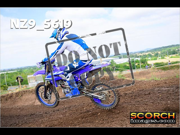 IntersBlue-048