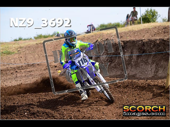 IntersGreenOrange-008