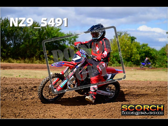 85'S-073