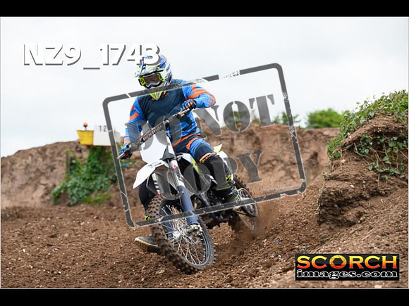 Thur08May-060