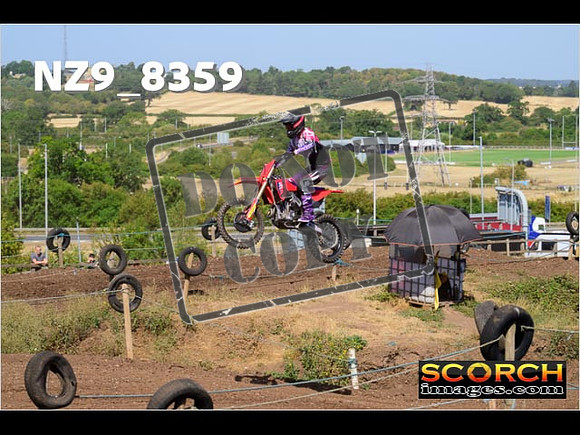 Wed12Aug-373