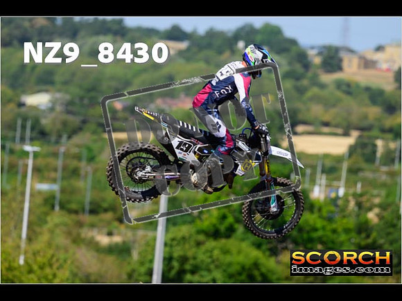 Wed12Aug-438