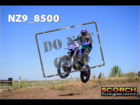 Wed12Aug-501