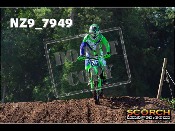 Wed12Aug-004