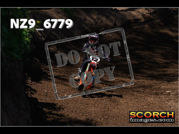 Thur01May-072