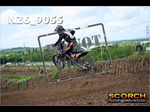 Experts-120