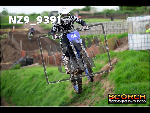 Experts-105