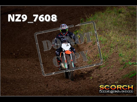 Experts-138