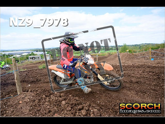 Inters-329