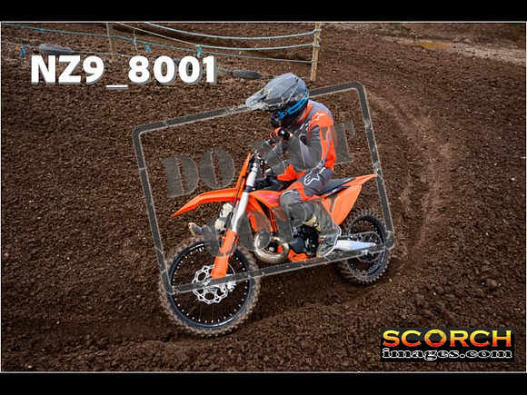 Inters-352