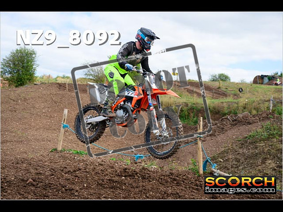 Inters-440