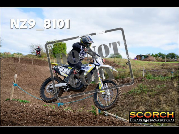 Inters-449