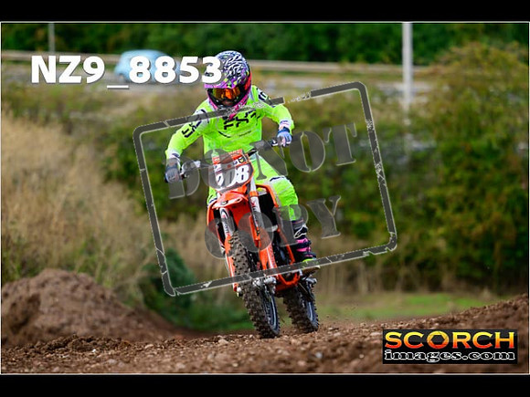 Youth-099