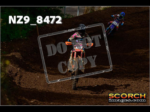 Experts-078