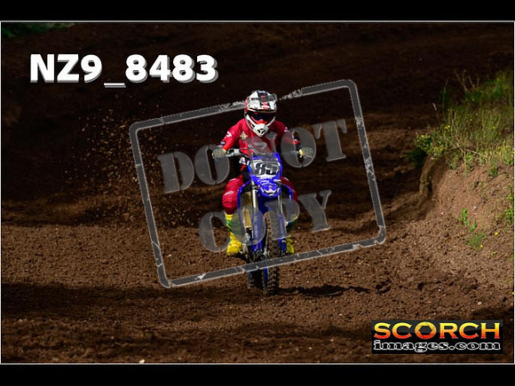 Experts-089