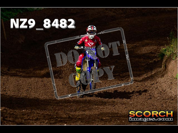 Experts-088