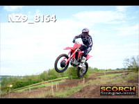 Experts-010