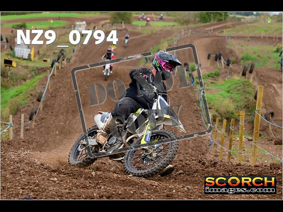 Novice-327