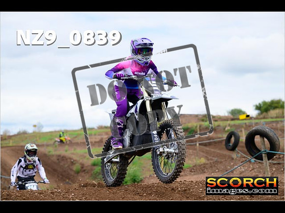 Novice-370