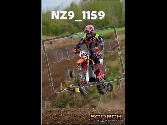Experts-078