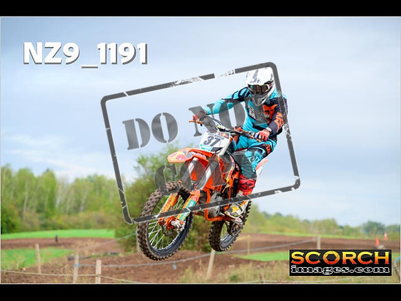 Experts-108