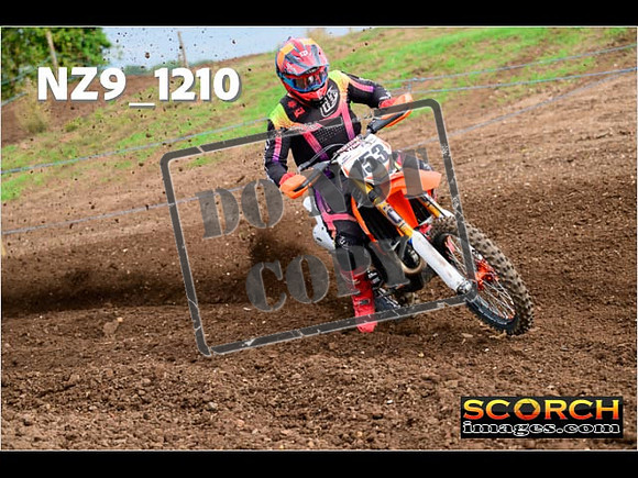 Experts-124