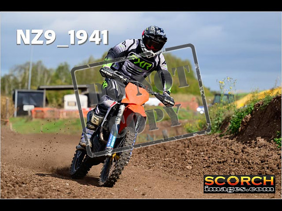 Experts-280