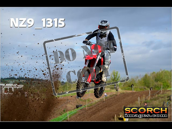 Inters-089