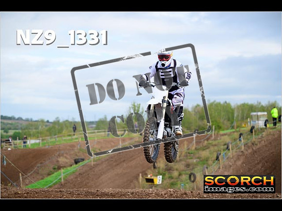 Inters-103