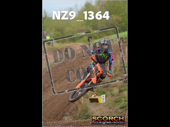 Inters-136