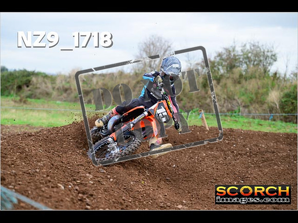 Inters-261