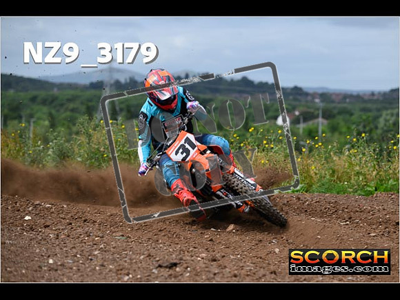 Thur04Jul-062