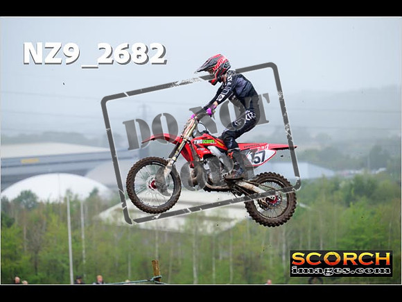 Experts-156