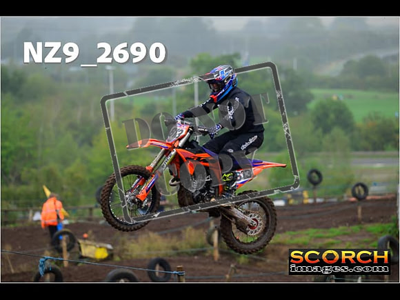 Experts-164