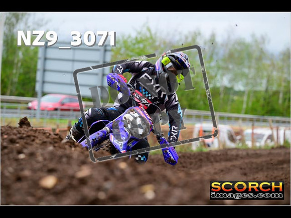 Experts-258