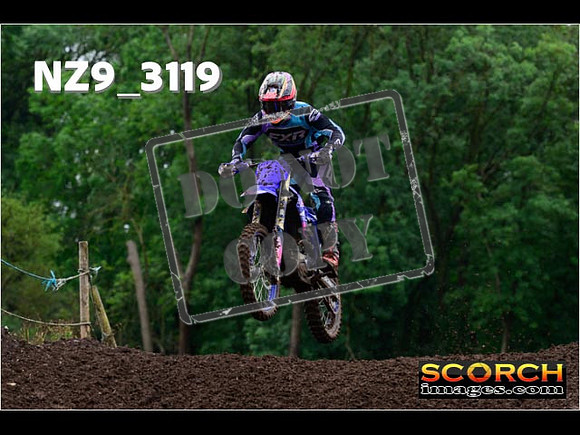 Experts-304
