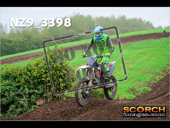 IntersGreen-234