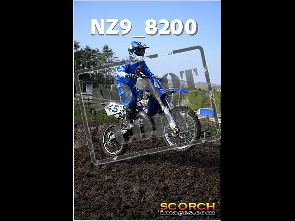 Thur10Apr-006