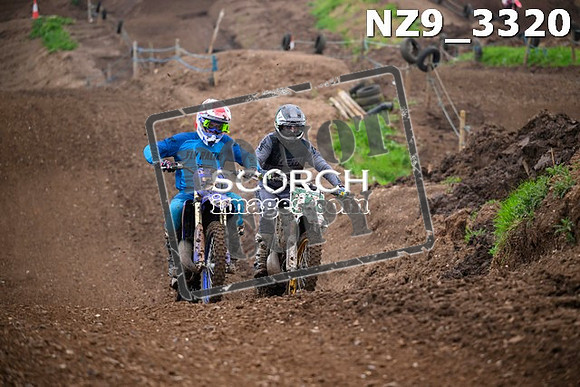 NZ9_3320
