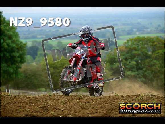 85's-070