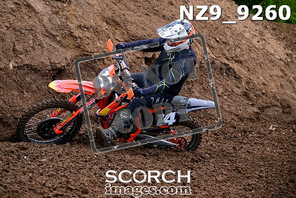 NZ9_9260
