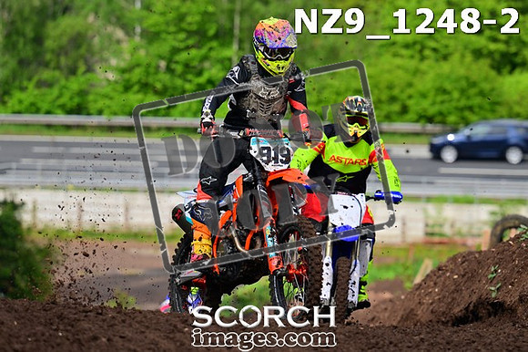NZ9_1248-2