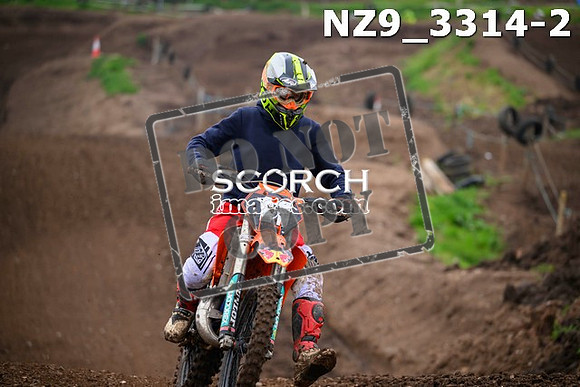 NZ9_3314-2