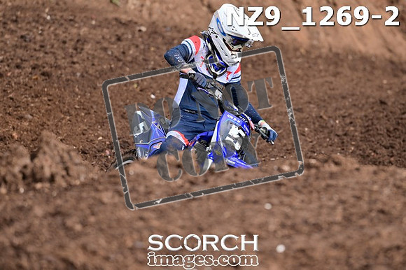 NZ9_1269-2