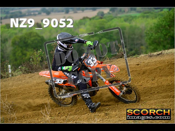 Experts-097