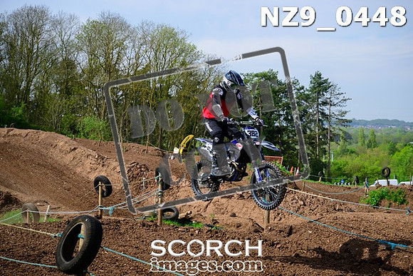 NZ9_0448