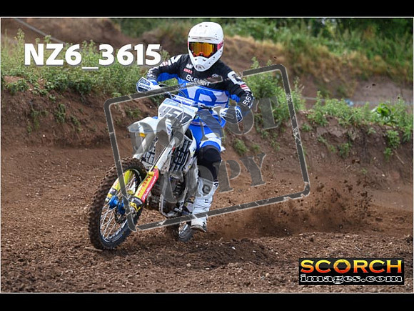 Experts-042